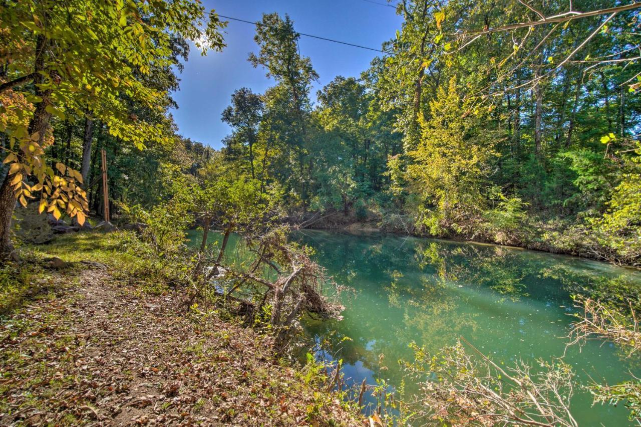 The Treehouse Cabin Creekside Home With Hot Tub! Summerville Dış mekan fotoğraf