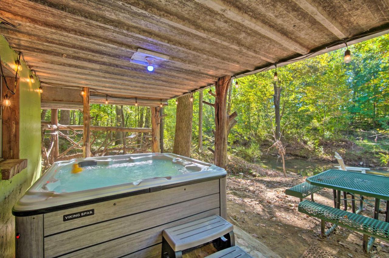 The Treehouse Cabin Creekside Home With Hot Tub! Summerville Dış mekan fotoğraf